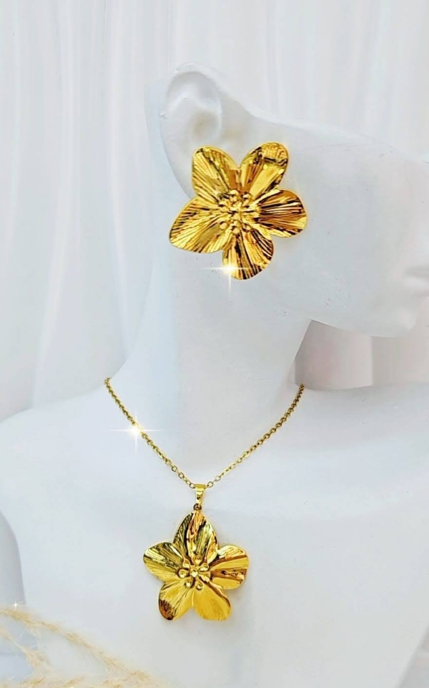 Set flor dorada